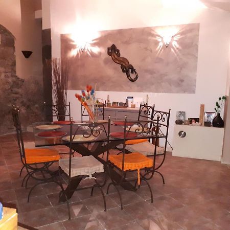Bed and Breakfast Chez Patricia & Denis Flassans-sur-Issole Экстерьер фото